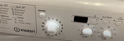 Indesit IWC8108B washing machine Front